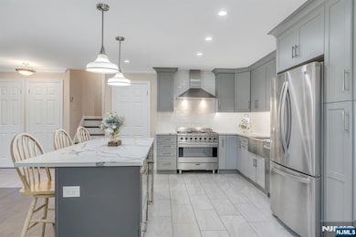 82 Little Falls Rd, Cedar Grove, NJ 07009 - photo 4