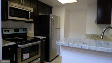 919 Westhaven Dr unit 12-302, Bowie, MD 20721 - photo 7