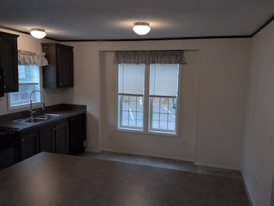 1942 Central Ave unit 36, Colonie, NY 12205 - photo 4