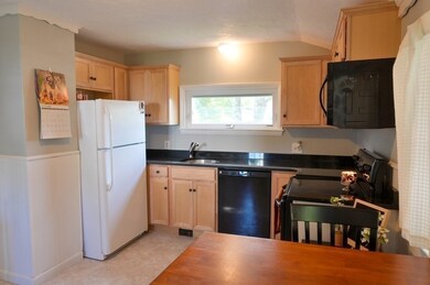 14 High St, Whitman, MA 02382 - photo 6