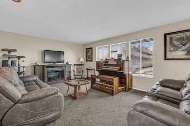 1118 N 575 W, Clearfield, UT 84015 - photo 4