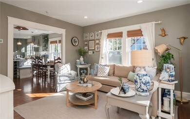 26 Vernon Ave, Newport, RI 02840 - photo 6