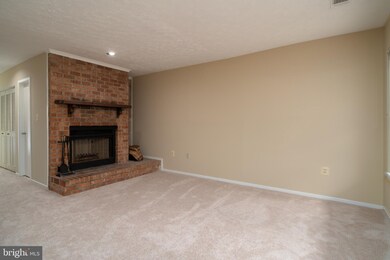 7511 Weather Worn Way unit A, Columbia, MD 21046 - photo 4