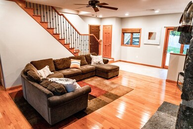 825 Moore St, Ludlow, MA 01056 - photo 6