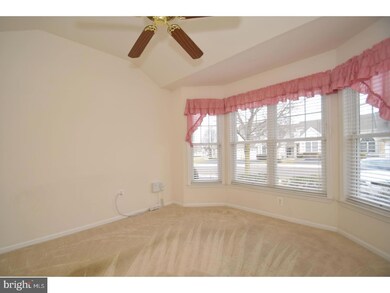 52 Grandview Dr, Warminster, PA 18974 - photo 4