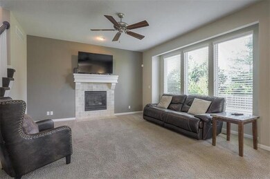 1404 SW Fairfax Rd, Lee's Summit, MO 64082 - photo 7