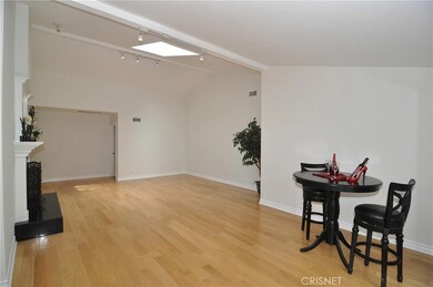 20650 De la Guerra St, Woodland Hills, CA 91364 - photo 7