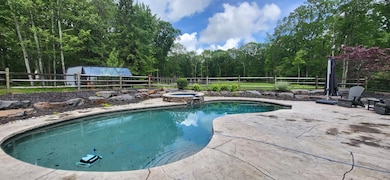 599 Behrens Rd, Jim Thorpe, PA 18229 - photo 3