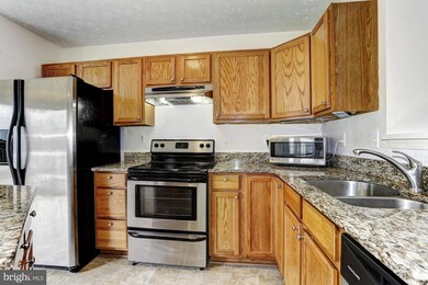 94 Gwynnswood Rd, Owings Mills, MD 21117 - photo 7