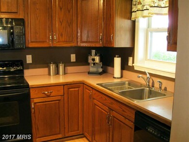 17086 Waterloo Rd, Amissville, VA 20106 - photo 5