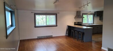 618 King St unit 2, Stroudsburg, PA 18360 - photo 3