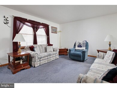 25 Mechanic St, Bridgeport, NJ 08014 - photo 2