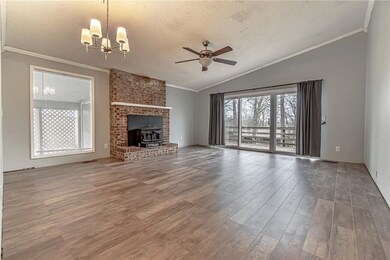 9 Hatcher Dr, Bella Vista, AR 72715 - photo 2