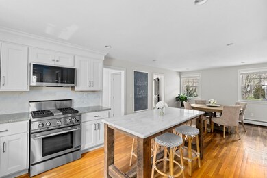 7 Camelot Dr, Hingham, MA 02043 - photo 4