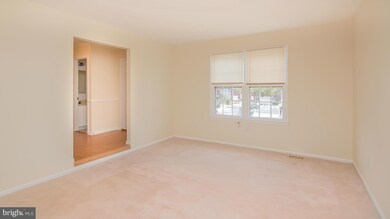 9060 Mcrae Ct, Manassas, VA 20110 - photo 5