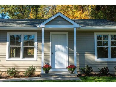 24 Caroline Place, Greenwich, CT 06831 - photo 2