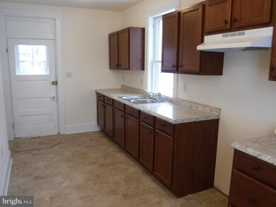 17723 Virginia Ave, Hagerstown, MD 21740 - photo 5