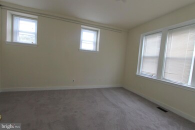 100 E Price St unit 3-C, Philadelphia, PA 19144 - photo 6