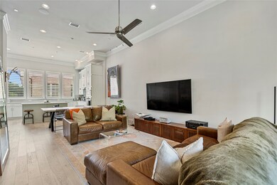 2157 Wenge Ln, Dallas, TX 75219 - photo 6