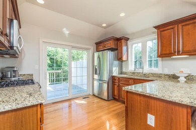 2 Thompson Brook Cir unit 2, Greenland, NH 03840 - photo 5