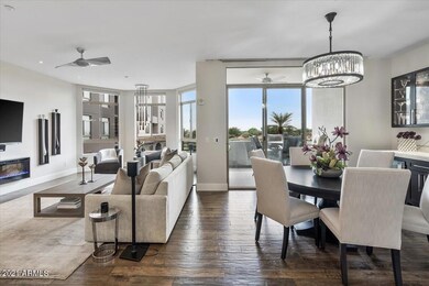 07-Living & Dining Room