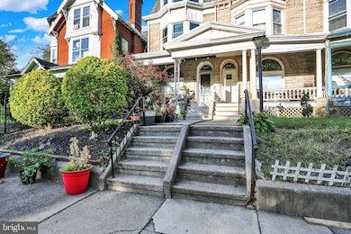 542 N 5th St, Reading, PA 19601 - photo 4