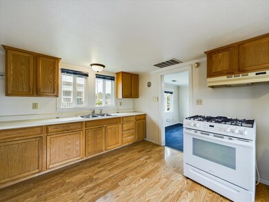 13-1731 County Lane Eureka-111