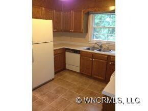 45 Lynwood Cir, Asheville, NC 28806 - photo 3