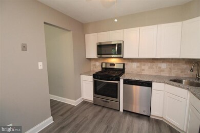 90 Wyndham Place, Trenton, NJ 08691 - photo 6