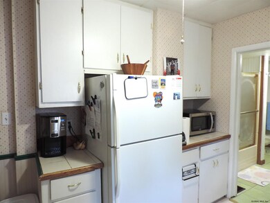 16 Douglas Ave, Glens Falls, NY 12801 - photo 3