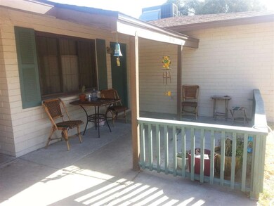 2 Front Porch Area