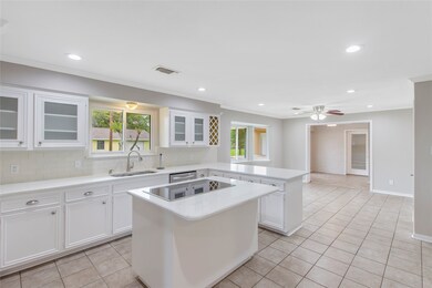 1534 County Road 145, Alvin, TX 77511 - photo 5