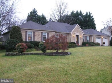 14571 Cutstone Way, Silver Spring, MD 20905 - photo 2