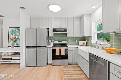09-Kitchen