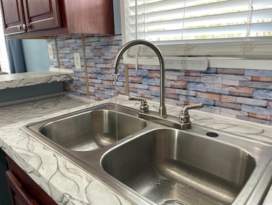 7528 Aubrey Ln, Myrtle Beach, SC 29588 - photo 5