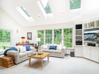 96 Hickory Ln, Yarmouth, ME 04096 - photo 4