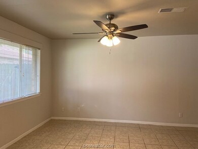 1707 Lawyer St unit B, College Station, TX 77840 - photo 7