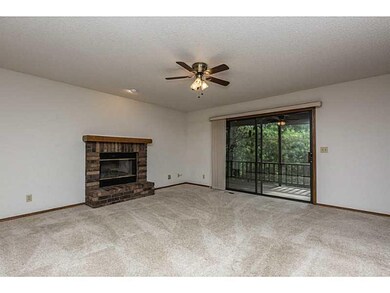 42 Knighton Dr, Bella Vista, AR 72715 - photo 3