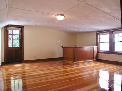 24 Montgomery St unit 2, Cambridge, MA 02140 - photo 7