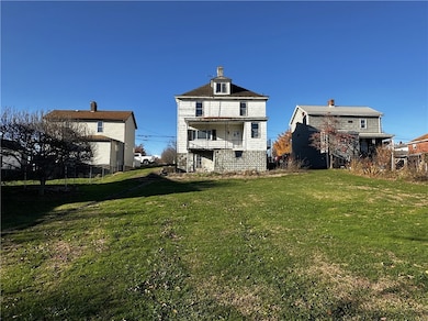 92 2nd St, Uniontown, PA 15401 - photo 4