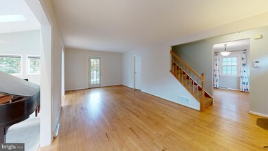 9629 Baltimore Ave, Laurel, MD 20723 - photo 5