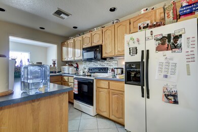 Open Kitchen!