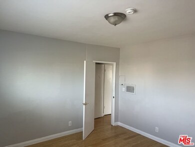233 N Park View St unit 3, Los Angeles, CA 90026 - photo 6