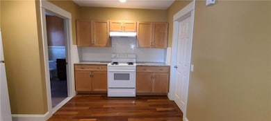 15 Bank St unit 2, West Warwick, RI 02893 - photo 4