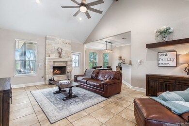 536 Apex Ave, New Braunfels, TX 78132 - photo 5