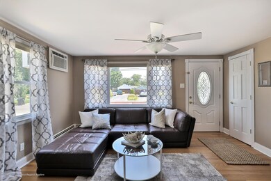 6 Collins Ave Port Monmouth NJ-large-012