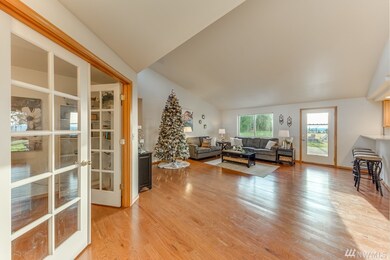 31404 W Lake Ketchum Rd, Stanwood, WA 98292 - photo 3