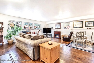 06_170_Castle_Ridge_Drive006_mls