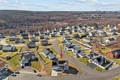 489 Lucille St, Woonsocket, RI 02895 - photo 4