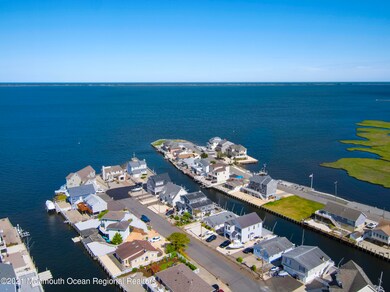 216 Teakwood Dr, Bayville, NJ 08721 - photo 3